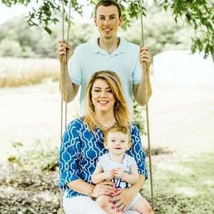 Meet your Posher, Victoria